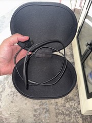 Beats Studio3 Wireless Headphones Black Gold Bluetooth Noise Cancelling