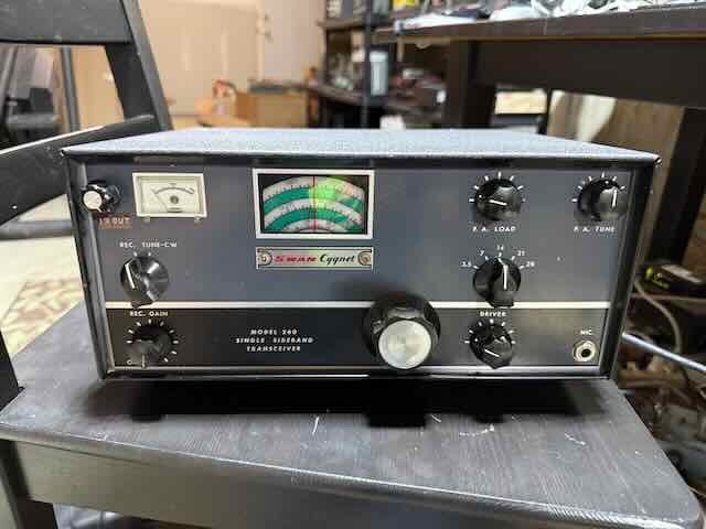 Swan Cygnet 260 Ham Radio HF Transceiver working (see video) – sold as-is