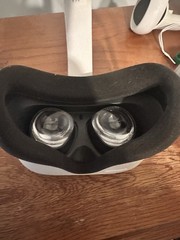 Meta Oculus Quest 2 All-in-One VR Headset with Controllers White, 128GB
