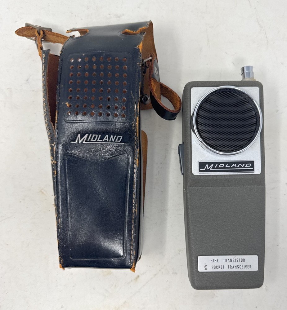 Vietnam Era Midland #13-108 Nine Transistor Pocket Transceiver Walkie Talkie