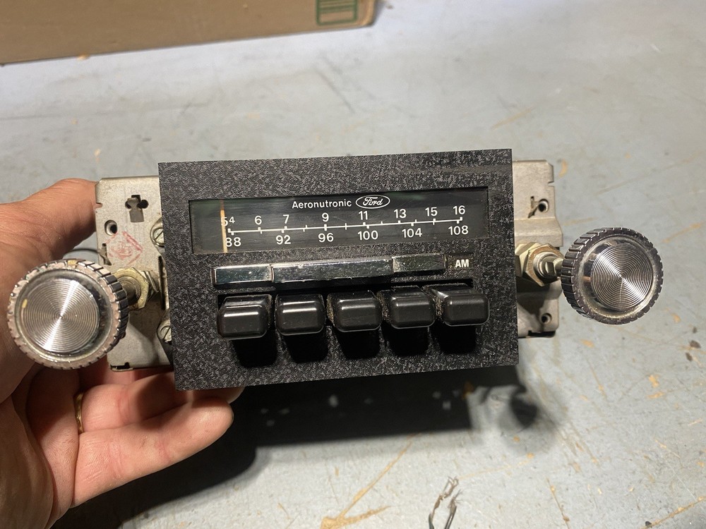 1970’s Ford F Series TRUCK Bronco + Car AM/FM Radio 6A-D6DF-19A171-A