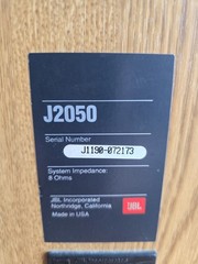 Jbl J2050 Bookshelf Speakers Pair 8 Ohm Oak Veneer Vintage Made in Usa Used