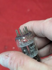 1 RCA 7AU7 Vacuum Tube. Manufactured in U.S.A. New Old Stock, Tested and Good