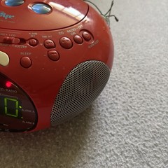 Sony ICF-CD831 RED PSYC Dream Machine CD Player, Alarm Clock, Radio WORKING