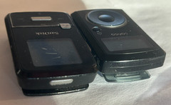 SanDisk Sansa Zip Black 4GB MP3 Player- Power button not working – Both AS IS