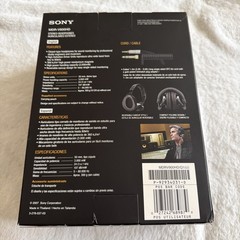 Sony MDR-V900HD Premium Recording Studio Monitor Headphones, new in box