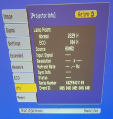 Epson PowerLite 980W 2,629 HOURS W/ POWERCORD AND REMOTE