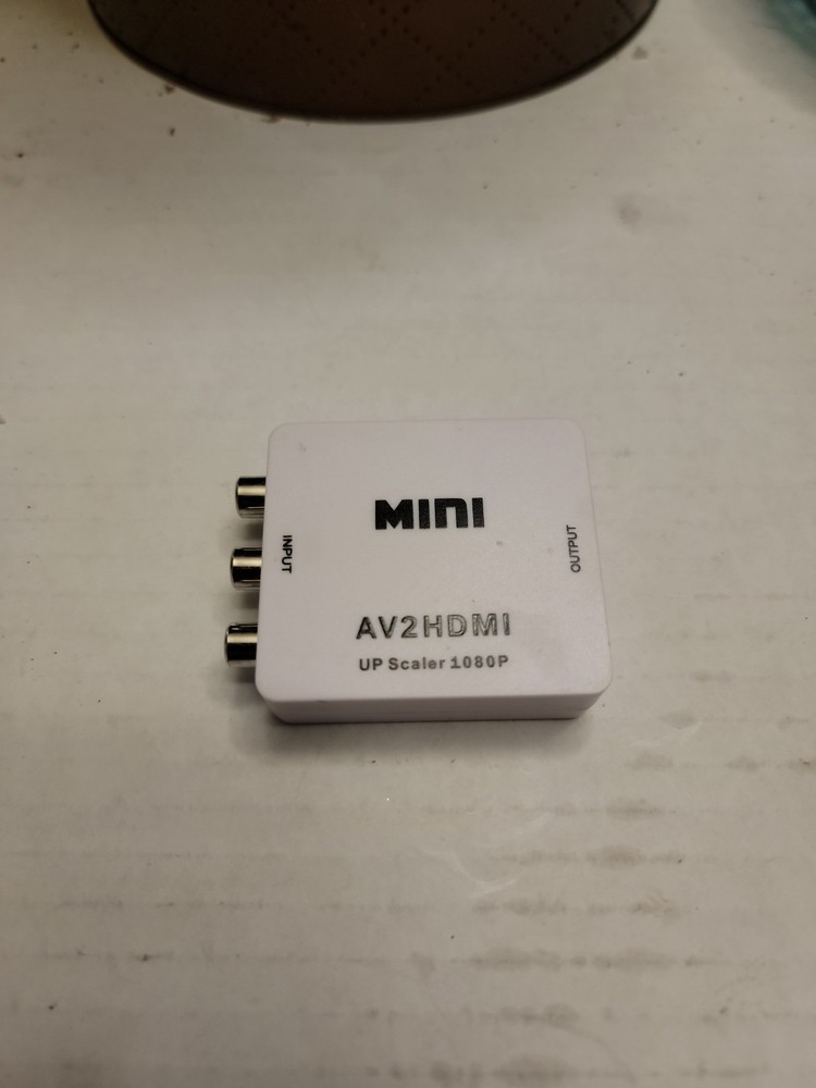 Mini Box AV2HDMI Upscaler AV RCA to HDMI VIDEO Converter Adpter 1080P TV PS2 DV