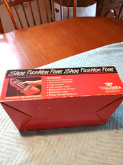 1987 Shoe Fashion Landline Phone, W/Original box & inst. Nice, Works. # SH-910