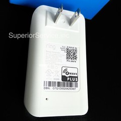 Ring Alarm Range Extender 2nd Gen for Wifi Home Security Systems 5AT2S8 White
