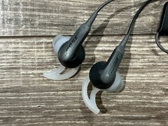 Bose SoundSport Wired In-Ear Headphones (Charcoal/Black with a standard 3.5mm)