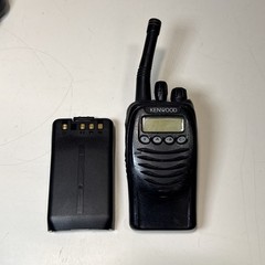 Kenwood TK-3170-K 450-490 MHz UHF Radio, 4W, 128 Ch, Charger, Battery,Hand Mic