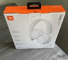 JBL Tune By Harman 520BT Wireless Bluetooth Headphones 57 Hours Pure Bass Sound