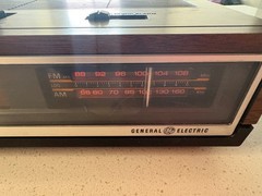 General Electric Digital Clock Radio & Alarm Model 7-4640A Vintage