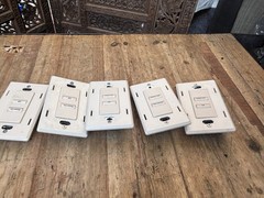 Lutron At-Nb-None Q26SM 2 Button +L/R Keypad Lot Of 5 Units