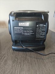vintage Remmington 5.5in Black & White CRT TV w/ AM/FM Radio, Model #00815