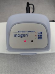 Inogen One G3 external battery charger BA-303 Works W/ Cord, 1 Untested Battery