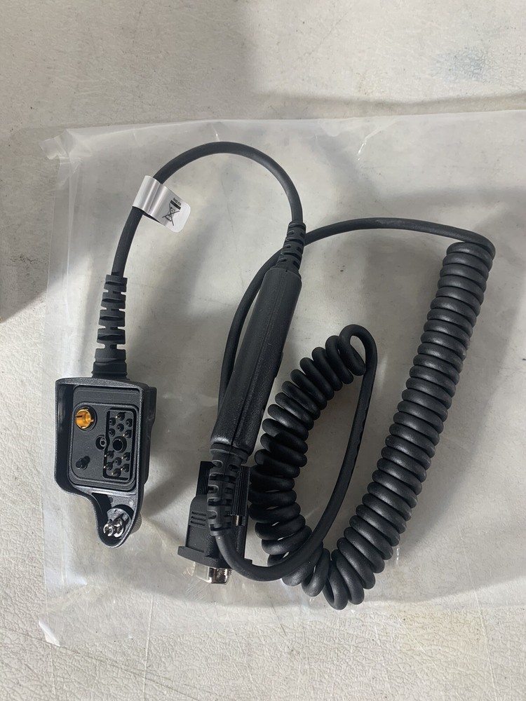 MaCom RPM 113 2472/33 R3B Jaguar 700P MDT Cable – LC Ma/Com programming cable