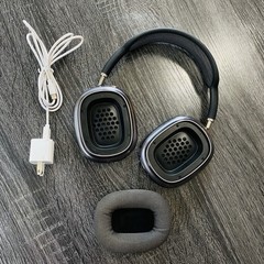 Apple AirPods Max Space Gray Lightning Cable W/ Charging Cord Tested
