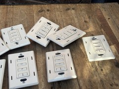 Lutron At-Nb-None Q26SM 3 Button +L/R Keypad Lot Of 9Units