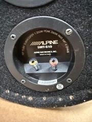 Alpine SWT-S10 1200W Max 250W RMS Single 10″ Vented Subwoofer Tube Enclosure
