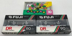11 Maxell & 2 Fuji Blank Audio Cassette Tapes – New, Sealed (see pictures)