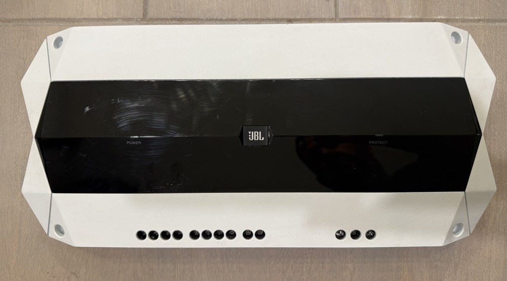 JBL MA4505 (5-Channel Marine Amplifier) – 1800W boat utv White 4 Channel + Sub