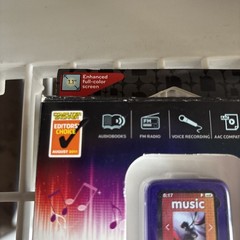 RARE SanDisk Sansa Clip Zip Primetime Purple 💜 (4 GB) Digital Media Player