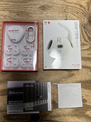GRIP TIPS Series 19 Ear Hooks Small & Large White for Apple AirPods Gen 4