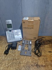 AT&T EL51103 DECT 6.0 Phone with Caller ID/Call Waiting 1 Cordless Handset