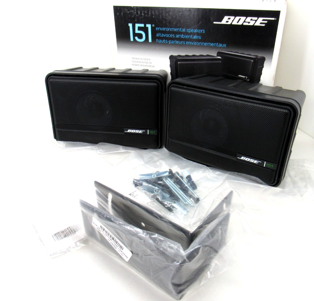 Bose 151 Indoor Outdoor Extreme Environmental Weather Proof Speakers OPEN BOX