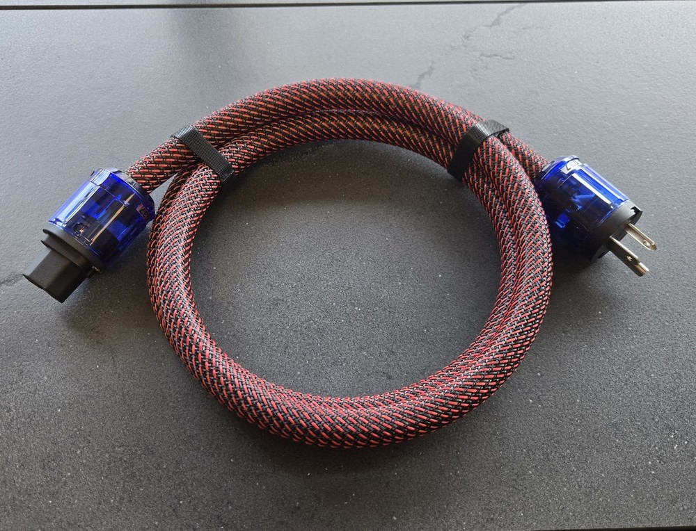 High Current Audio Power Cable – 10AWG 5N OCC Copper – 1.5m– US C13. Brand New.