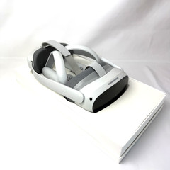 PICO4 128GB All-in-One VR Headset Glasses White Lightweight Wireless Working