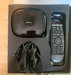 Logitech Harmony Elite w/Companion Remote, Hub, 2 IR Blasters & Power