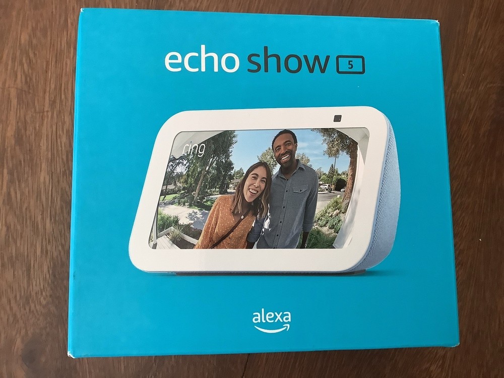 Amazon Echo Show 5 (3rd Gen.) 5.5in Smart Display Speaker