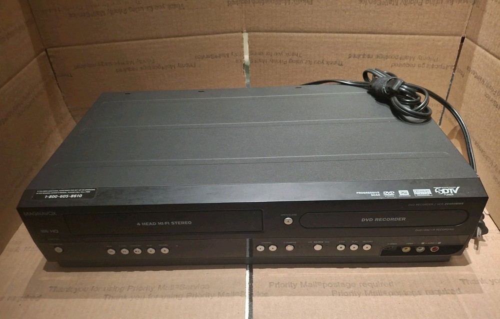 Magnavox ZV450MW8 DVD player / Recorder VCR Combo Digital Tuner No Remote