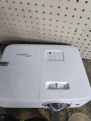 Optoma X318ST Short Throw DLP Simulator Projector & Remote 1080 MHL 3300 Lumens