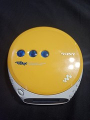 Sony Walkman Portable CD Player D-EJ360 Yellow – TESTED