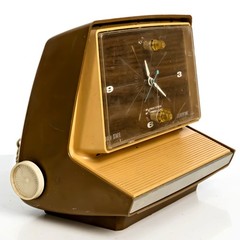 Autumn Gold Solid State 1968 Silvertone Model 8036 AM Clock Radio Alarm Mod 60’s