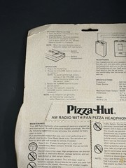 RADIO SHACK / PIZZA HUT Vintage AM Radio with Headphones 1986 – NEW SEALED RARE