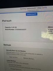 Apple iPod touch 4th Generation BLACK 8GB USED BUNDLE