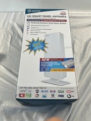 ANTOP AT-800SBS HD Smart Panel HDTV and FM Amplified Antenna