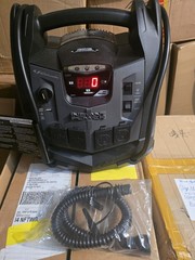 6 In 1 Portable Power Station 1500A Jump Starter 150PSI Compressor Outdoor Usage