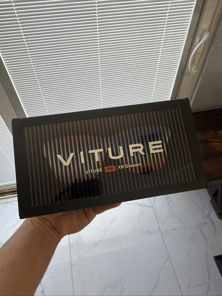 VITURE Pro XR/AR Glasses – 135″ 120Hz 1000Nits UltraClarity Display (Excellent)