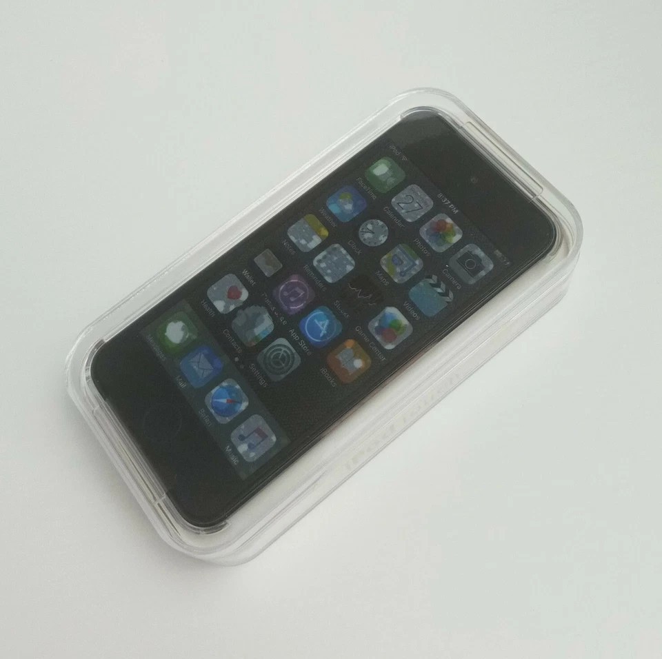 New Sealed iPod Touch 4th Gen 32GB 64GB Black White Free Shipping NEW BATTERY