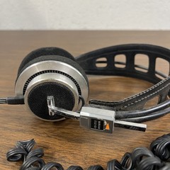 Realistic PRO-10 Vintage Headphones Black Silver 6.35mm Adjustable Headband