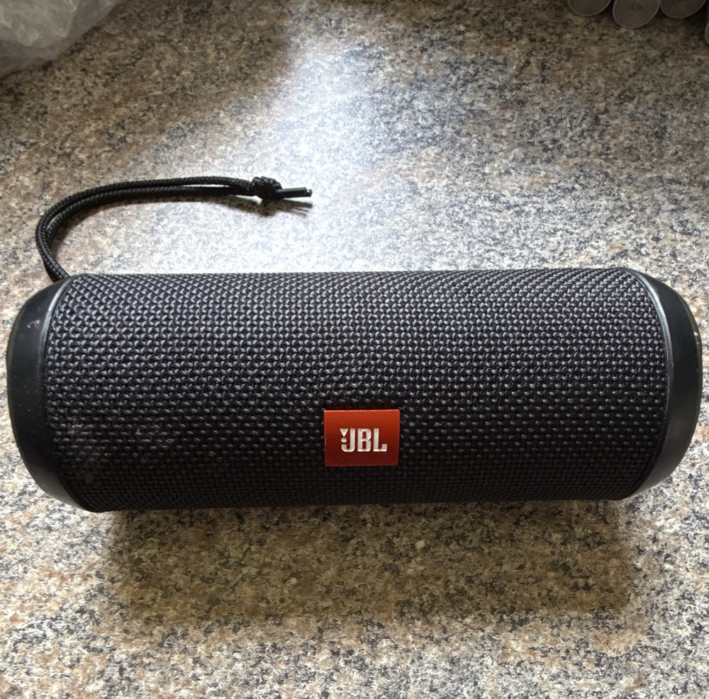 JBL Flip 3 Bluetooth Portable Speaker, Black Cylindrical Design