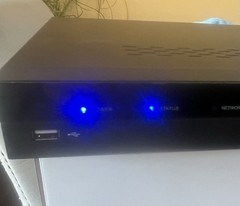 Luma Surveillence LUM-510-NVR-4CH Network Video Recorder With Accessories