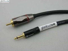 E06 (0.5m 1.5ft)—Digital Coaxial 75Ω 3.5mm TS to RCA Audio Cable Canare LV-61S