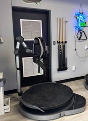 VIRTUIX OMNI ONE virtual reality treadmill gaming system. Barely used.